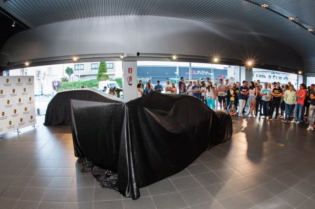 019 presentacin porsche 2010 ares racing 008